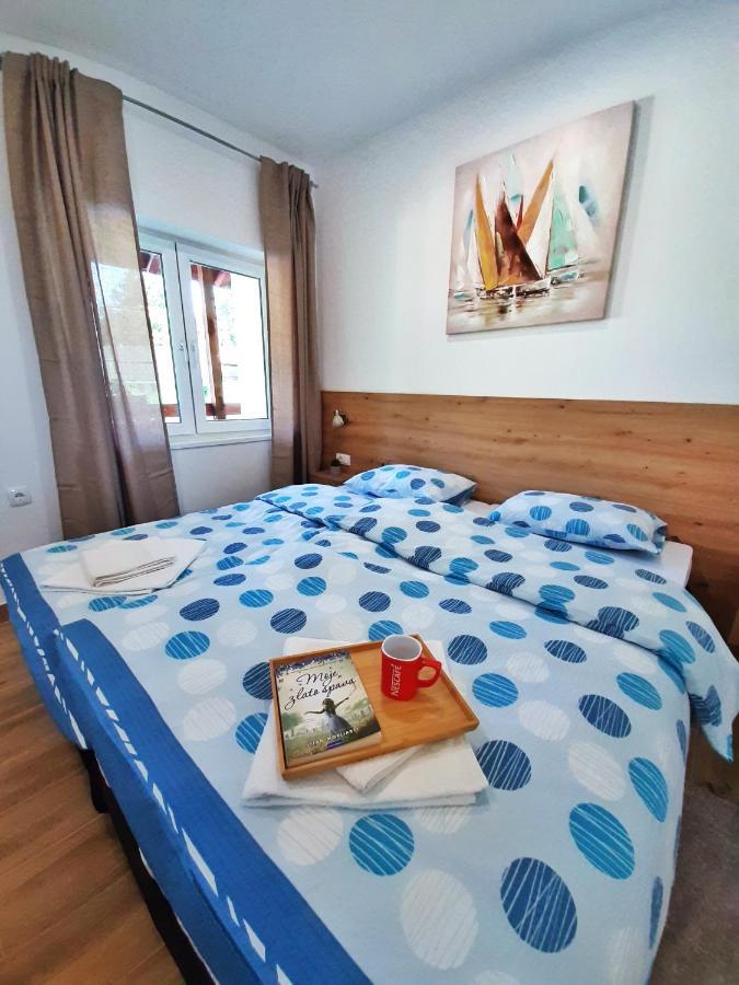 Futog Pool And Villa Splav Dunavac מראה חיצוני תמונה